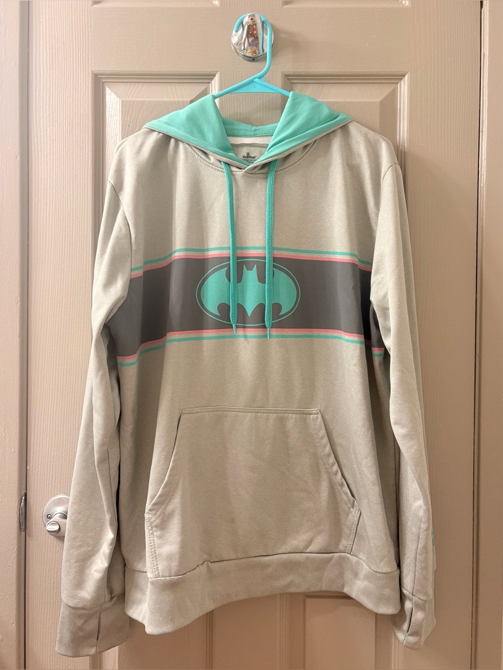 Women’s Six Flags Batman Hoodie - Size XL!